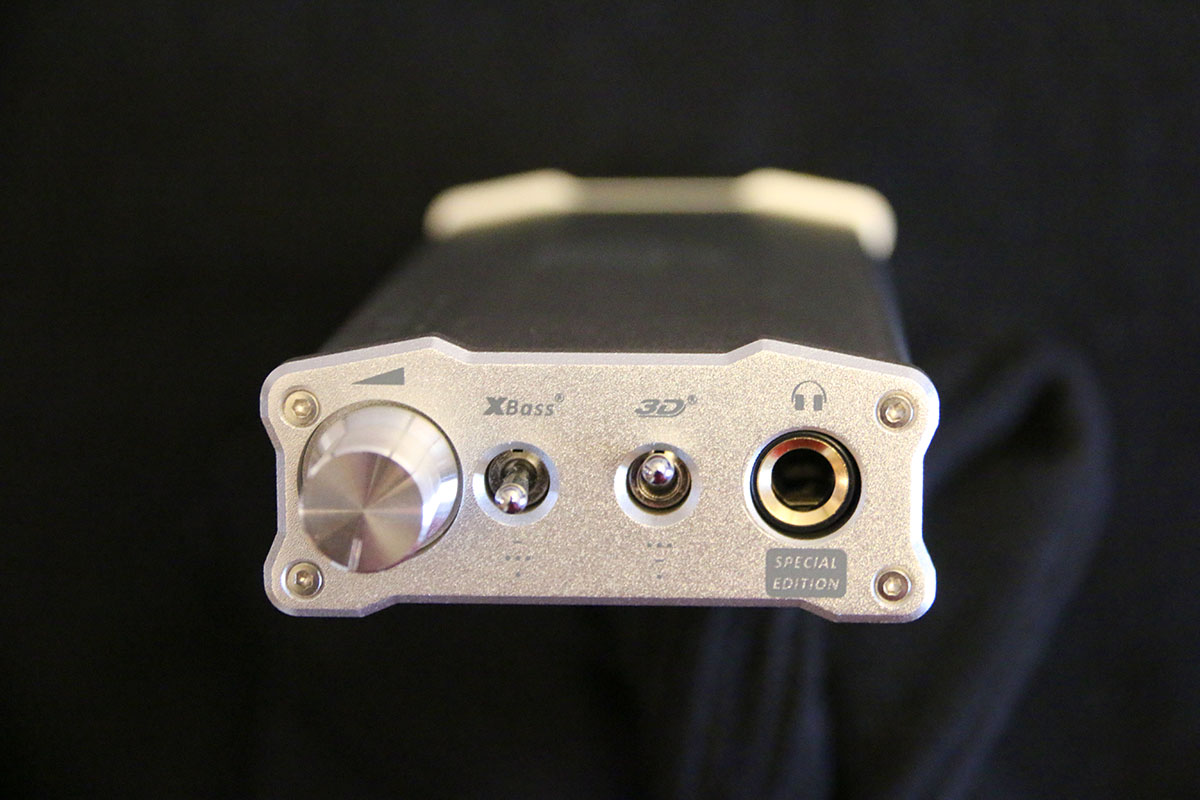 Review: iFi Audio micro iCAN SE | The Master Switch